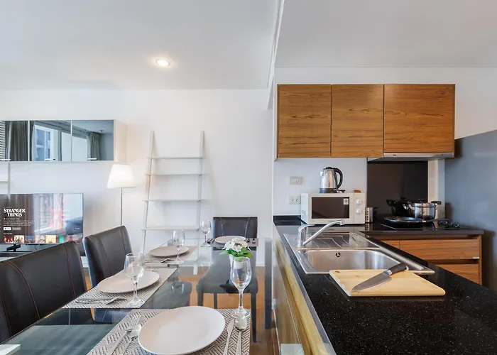 Huge Luxury Center Of Bkk 5 Mins Bts Asok Apartment Bangkok